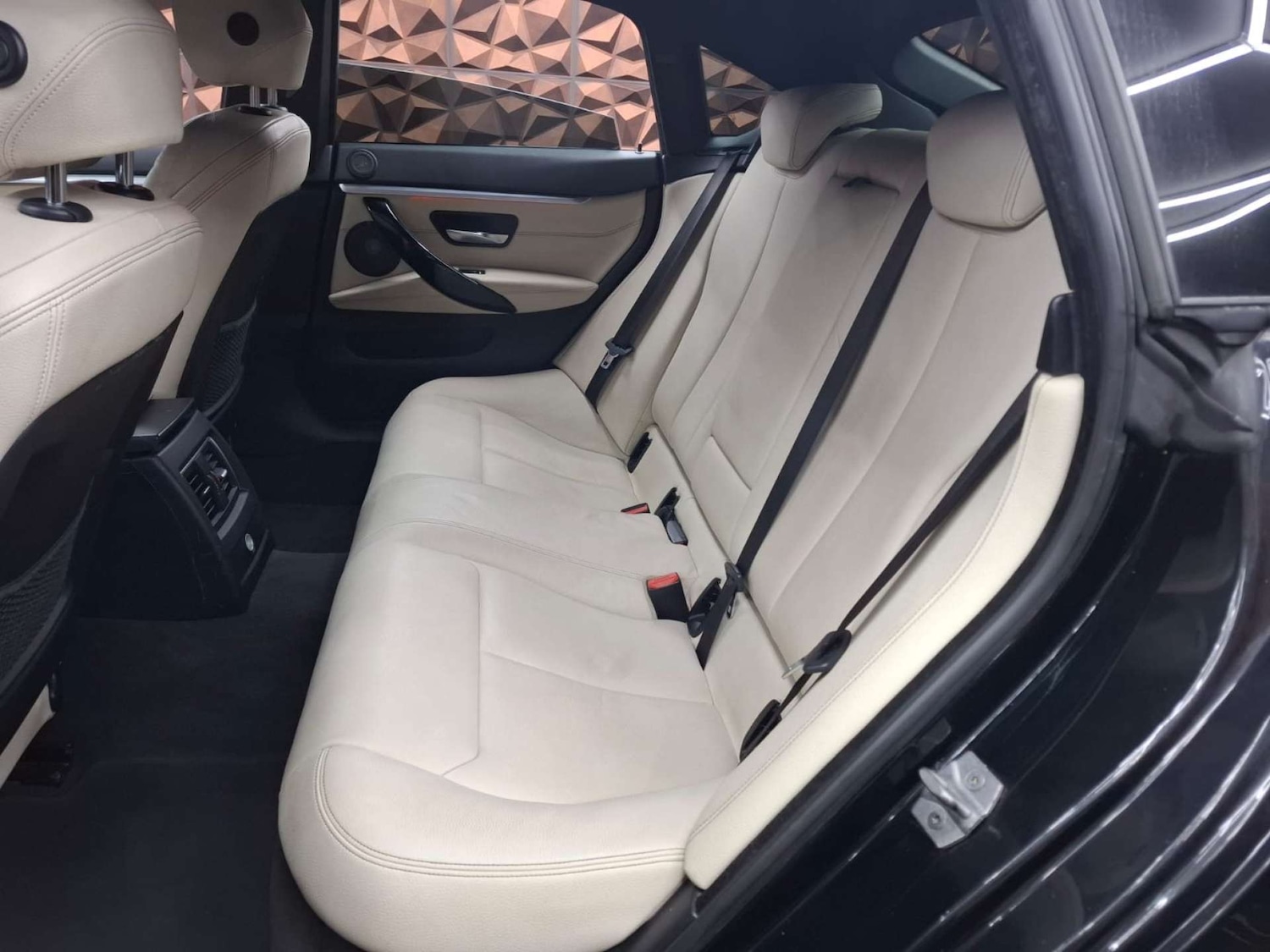 Used BMW 4 Series 2017 for sale - 77151183: Photo 14