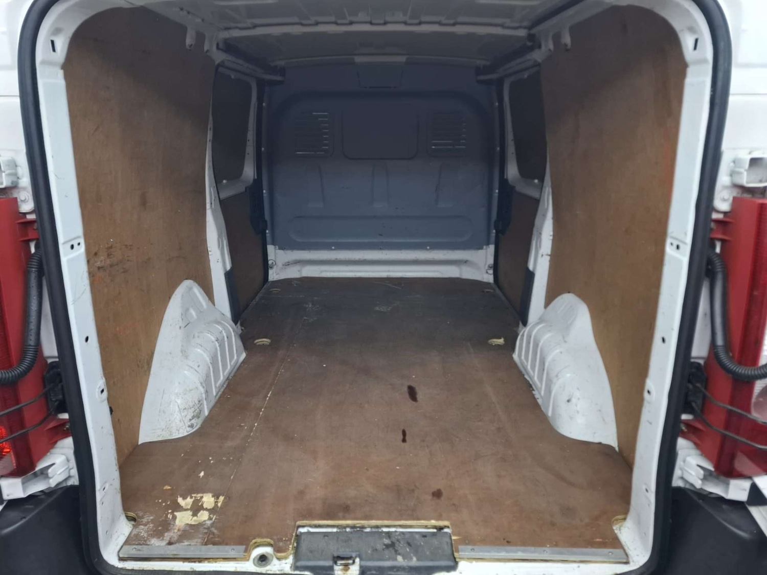 Used Peugeot Expert 2016 for sale - 77151173: Photo 17