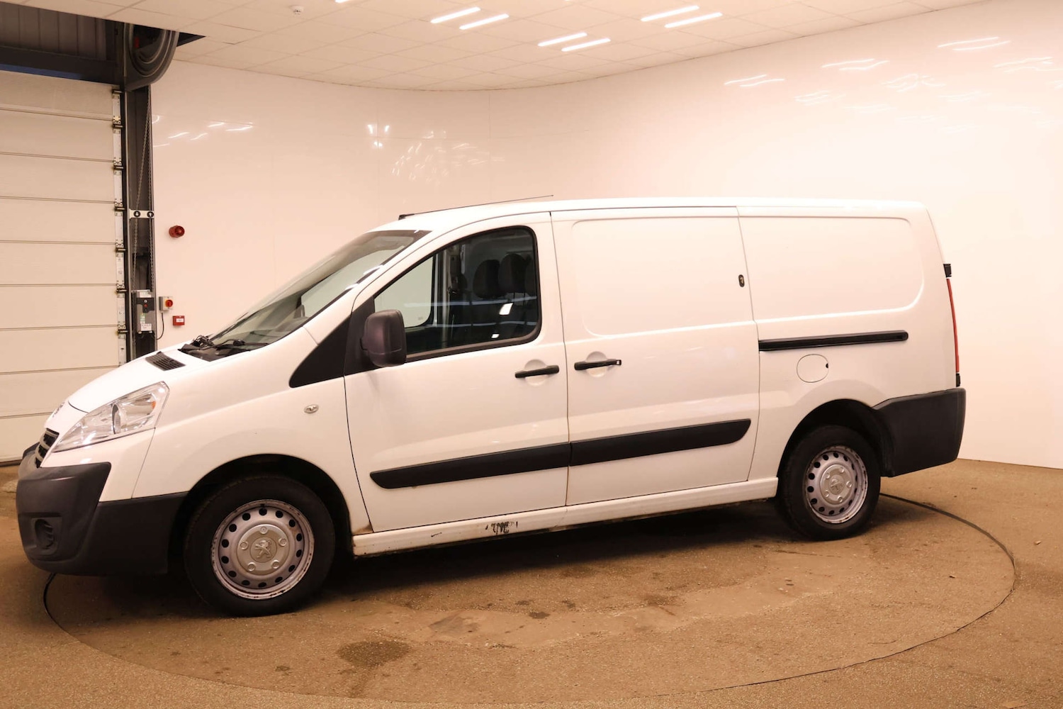 Used Peugeot Expert 2016 for sale - 77151173: Photo 5