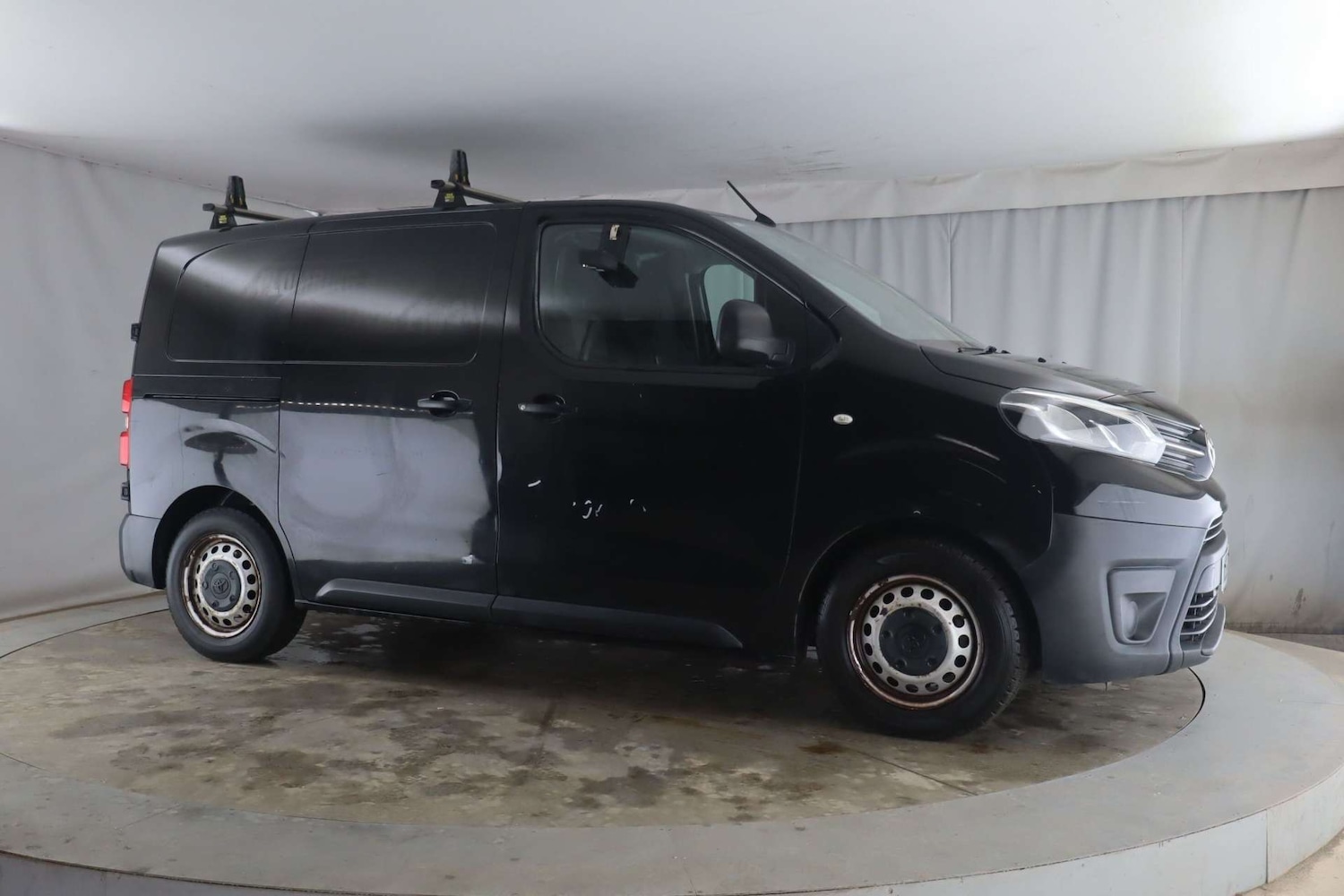 Used Toyota ProAce 2017 for sale - 77470005: Photo 2