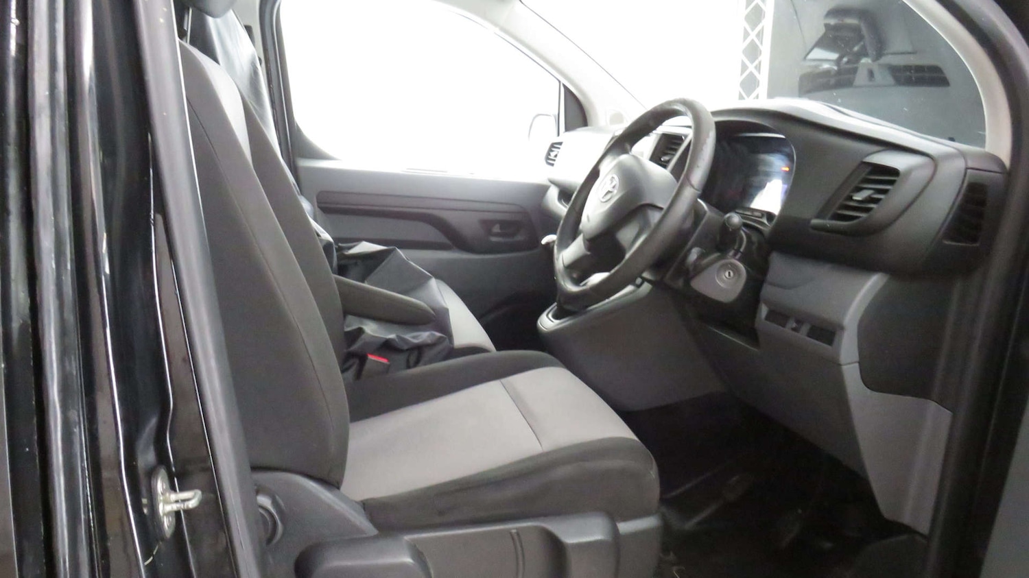 Used Toyota ProAce 2017 for sale - 77470005: Photo 4