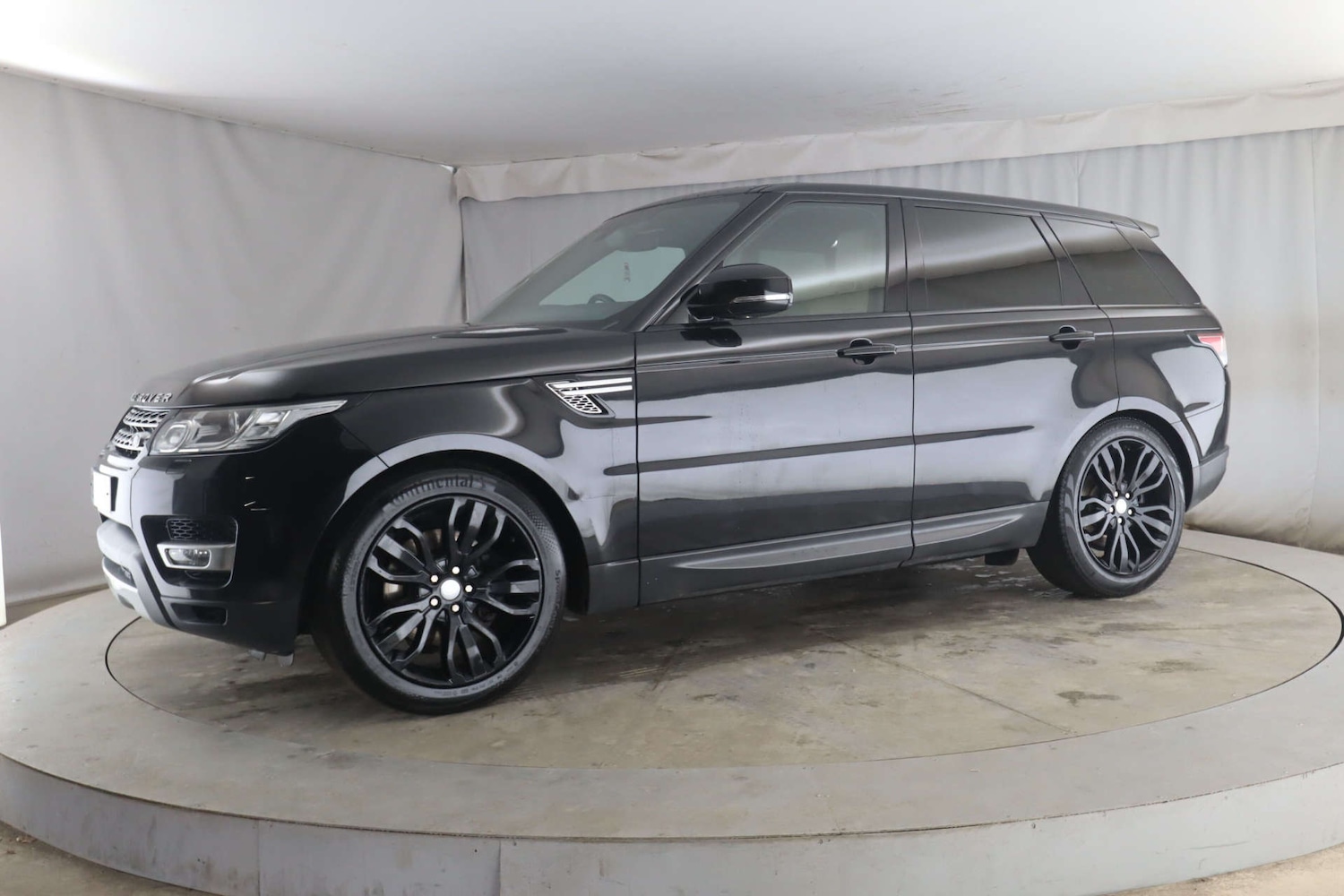 Used Land Rover Range Rover Sport 2017 for sale - 77438675: Photo 4