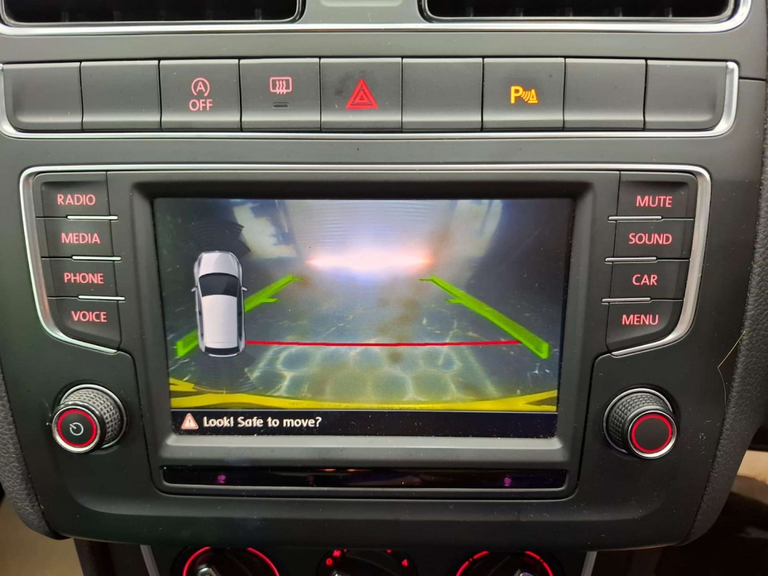 Used Volkswagen Polo 2016 for sale - 77151334: Photo 39