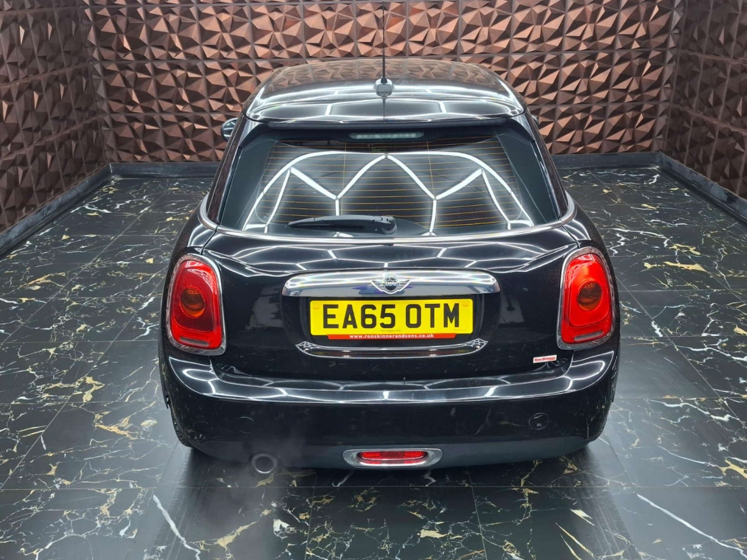 Used MINI Hatch 2015 for sale - 77151336: Photo 24