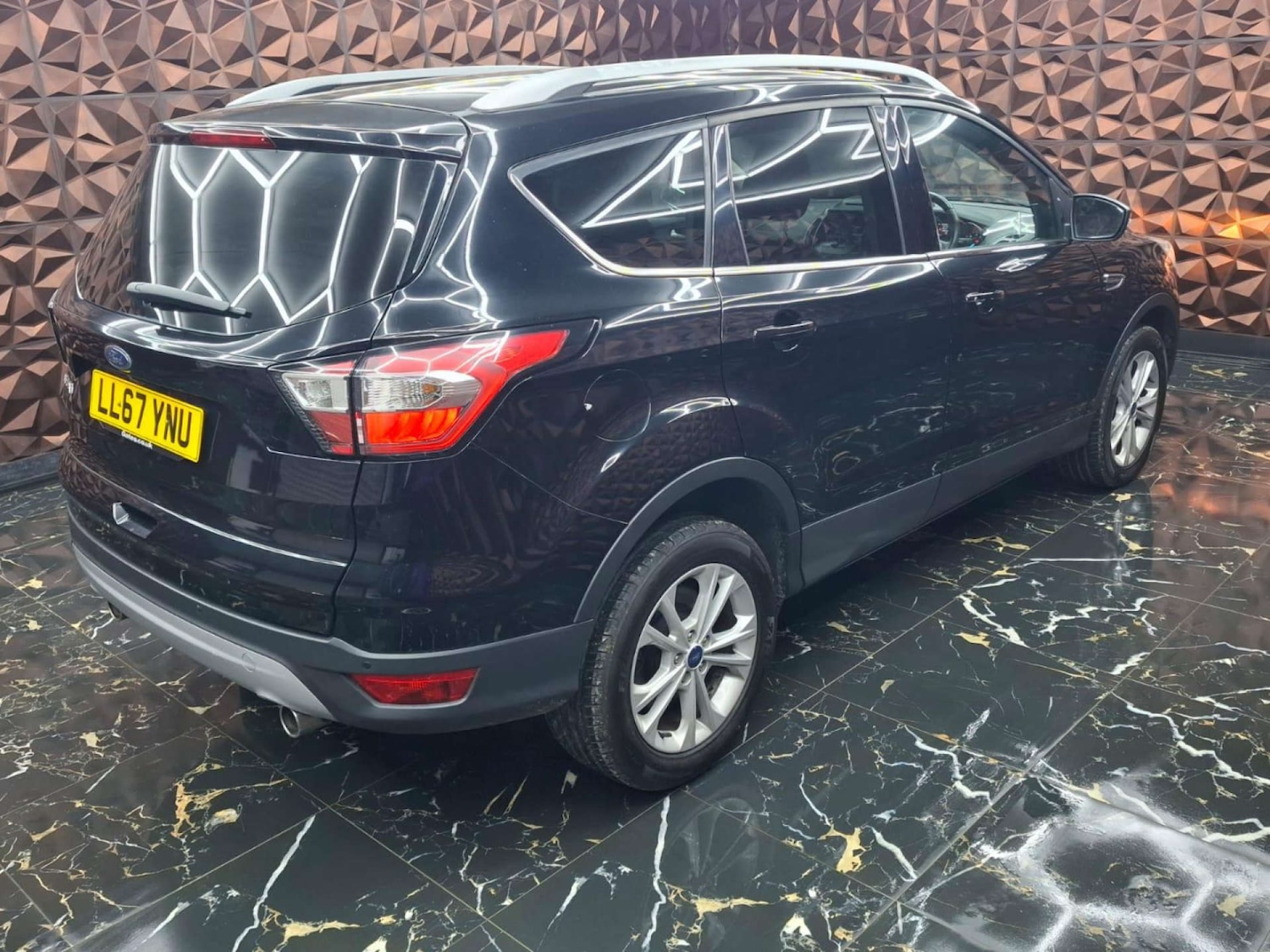 Used Ford Kuga 2017 for sale - 76921438: Photo 39
