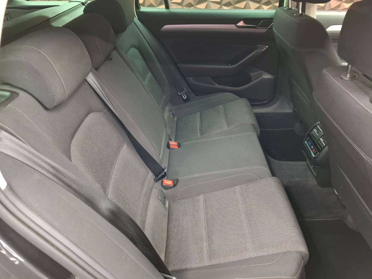 Used Volkswagen Passat 2018 for sale - 77151297: Photo 17