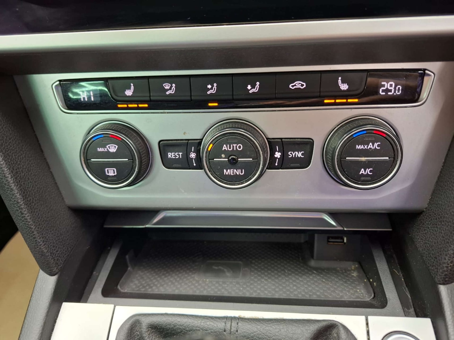 Used Volkswagen Passat 2018 for sale - 77151297: Photo 35