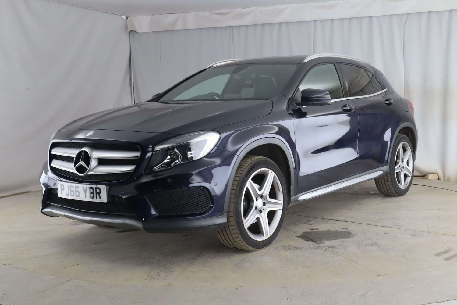 Used Mercedes-Benz GLA 2016 for sale - 77809769: Photo 3