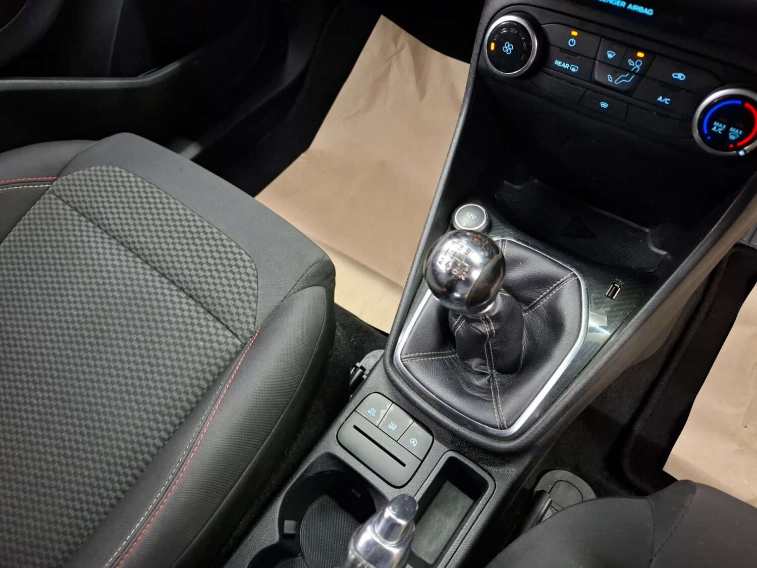 Used Ford Fiesta 2018 for sale - 76921376: Photo 20