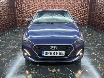 Used Hyundai i30 2020 for sale - 76921432: Photo