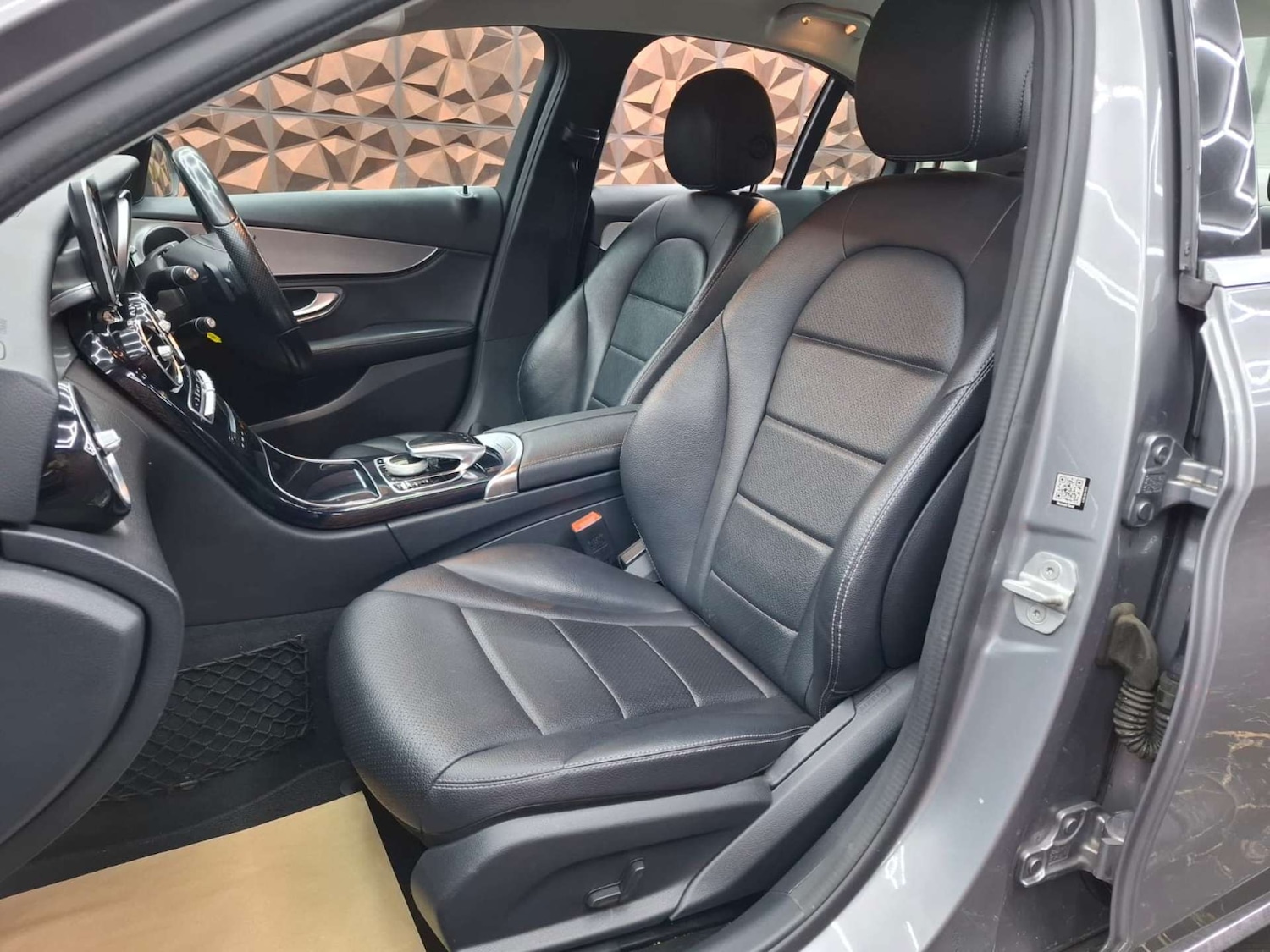 Used Mercedes-Benz C Class 2015 for sale - 76921322: Photo 22