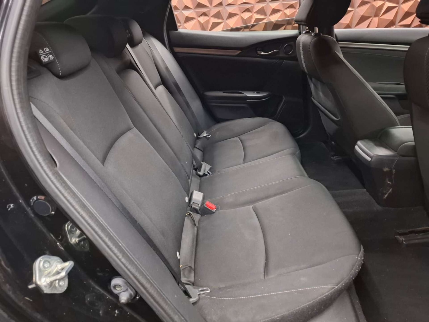 Used Honda Civic 2018 for sale - 77151177: Photo 15