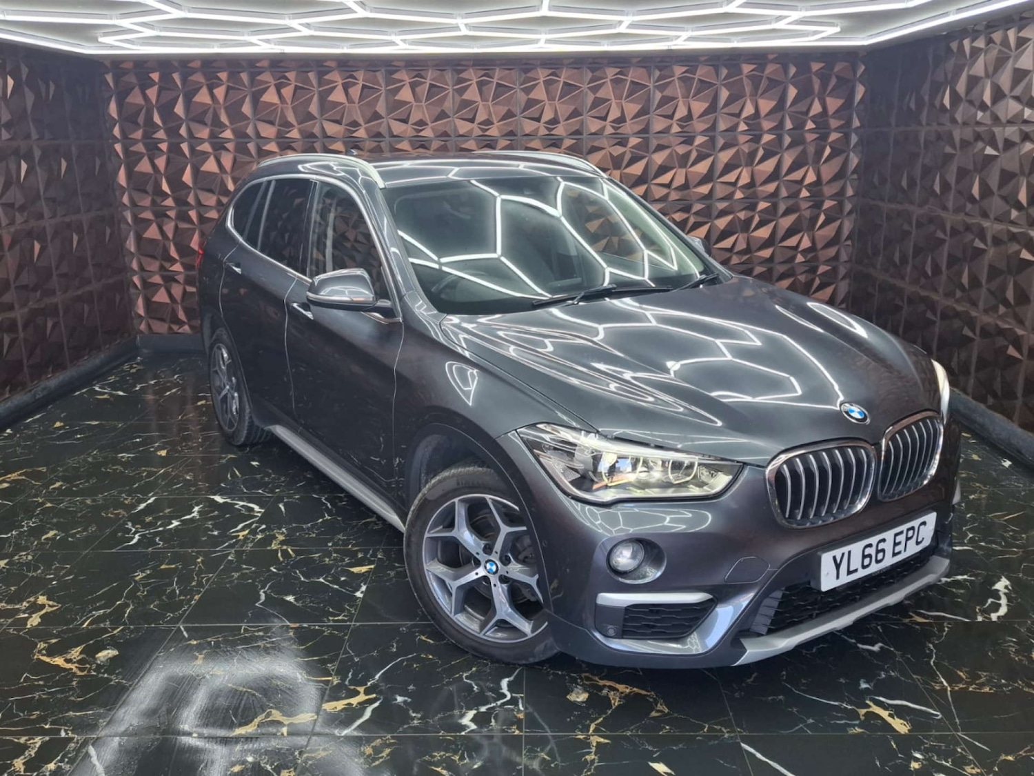 Used BMW X1 2016 for sale - 77151287: Photo 2