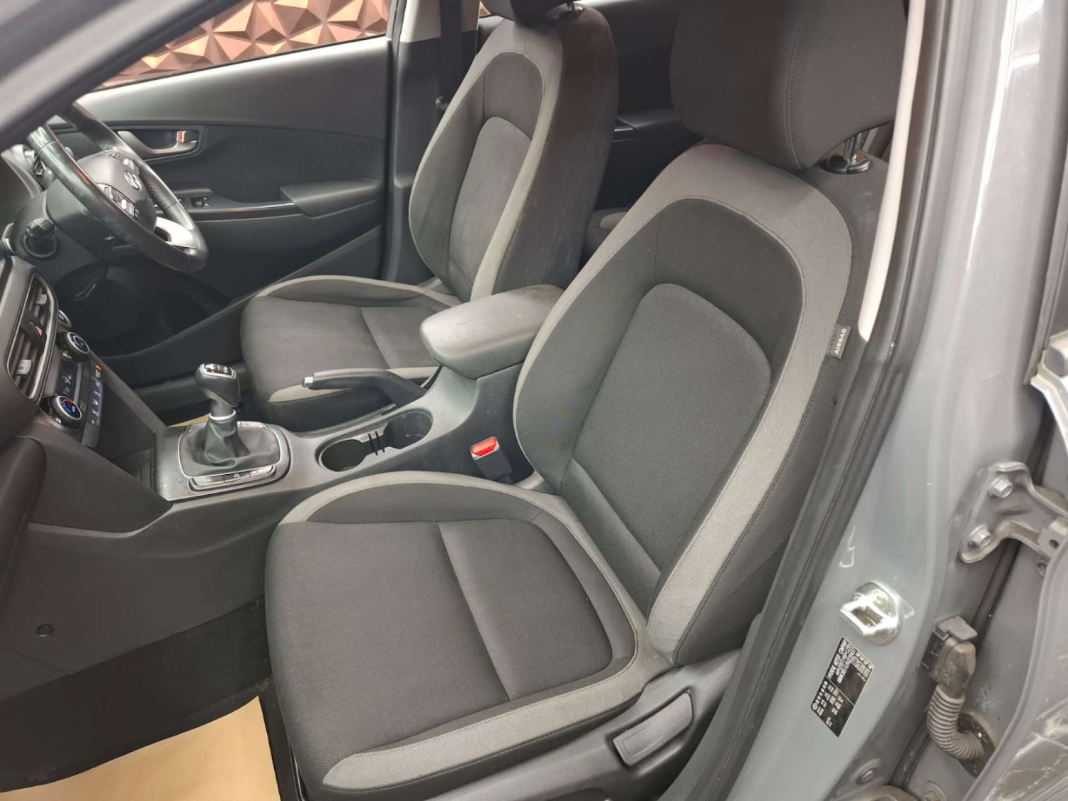 Used Hyundai KONA 2018 for sale - 77151329: Photo 32