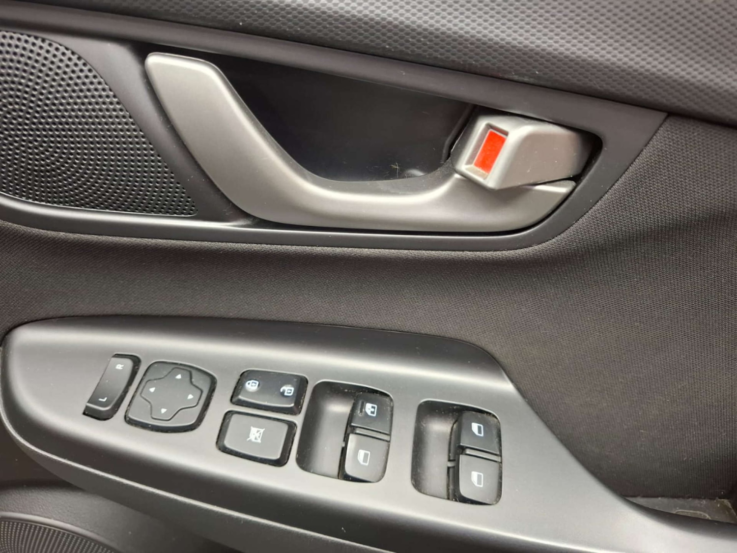 Used Hyundai KONA 2018 for sale - 77151329: Photo 52