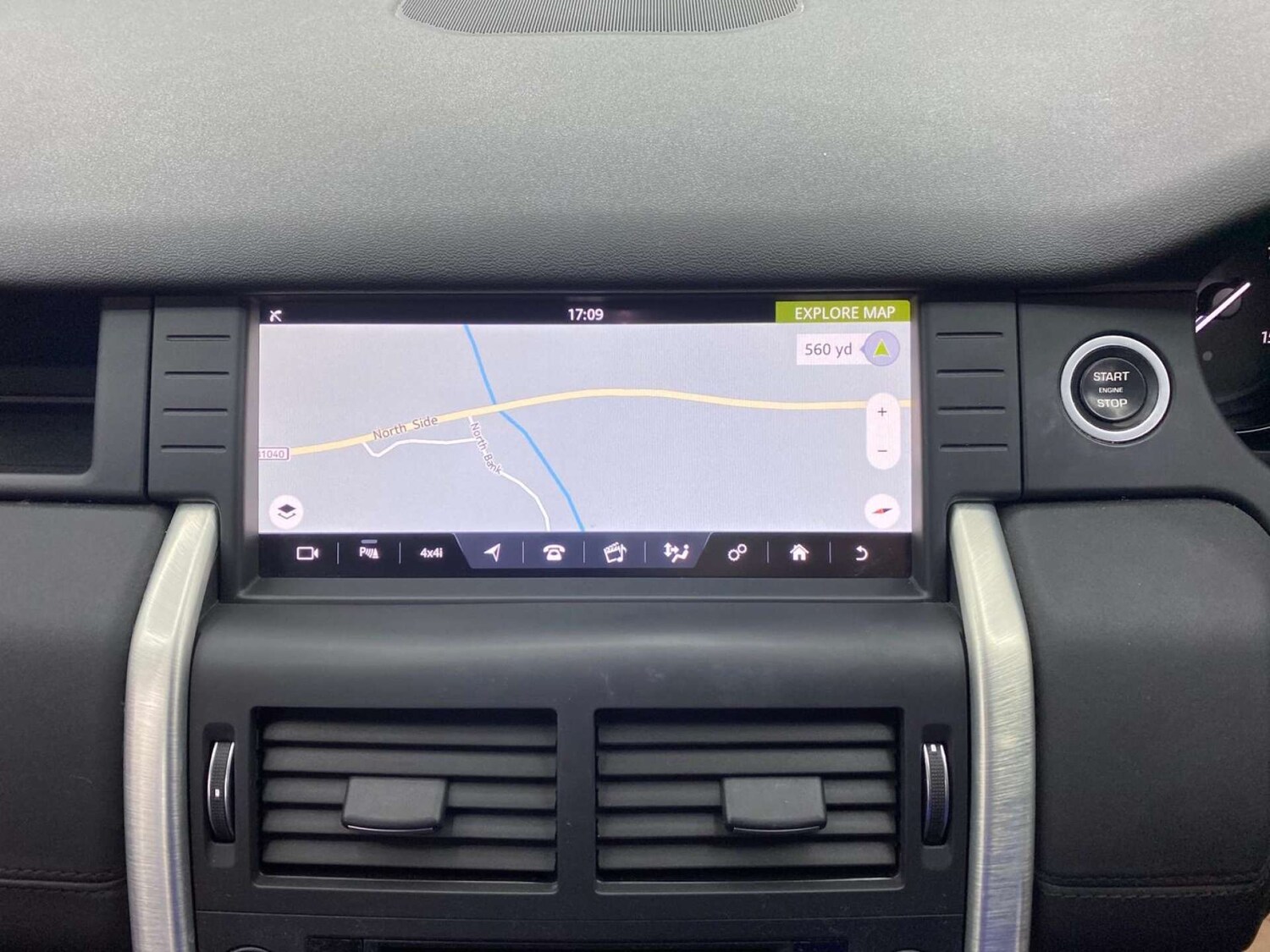 Used Land Rover Discovery Sport 2017 for sale - 77964798: Photo 19