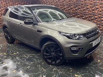 Used Land Rover Discovery Sport 2017 for sale - 77964798: Photo