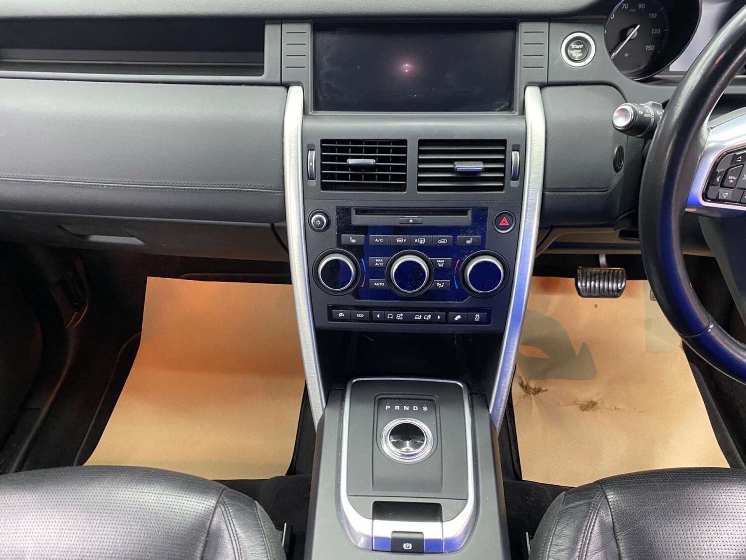 Used Land Rover Discovery Sport 2017 for sale - 77964798: Photo 21