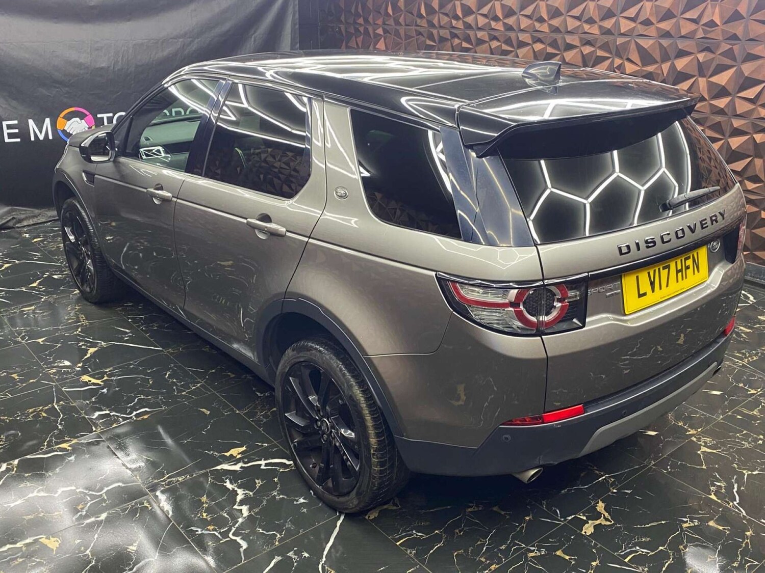Used Land Rover Discovery Sport 2017 for sale - 77964798: Photo 26