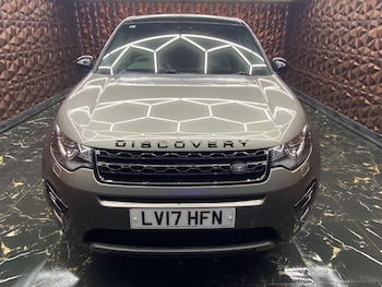 Used Land Rover Discovery Sport 2017 for sale - 77964798: Photo