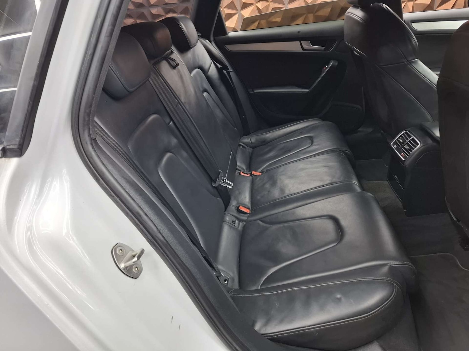 Used Audi A4 2015 for sale - 78073797: Photo 13