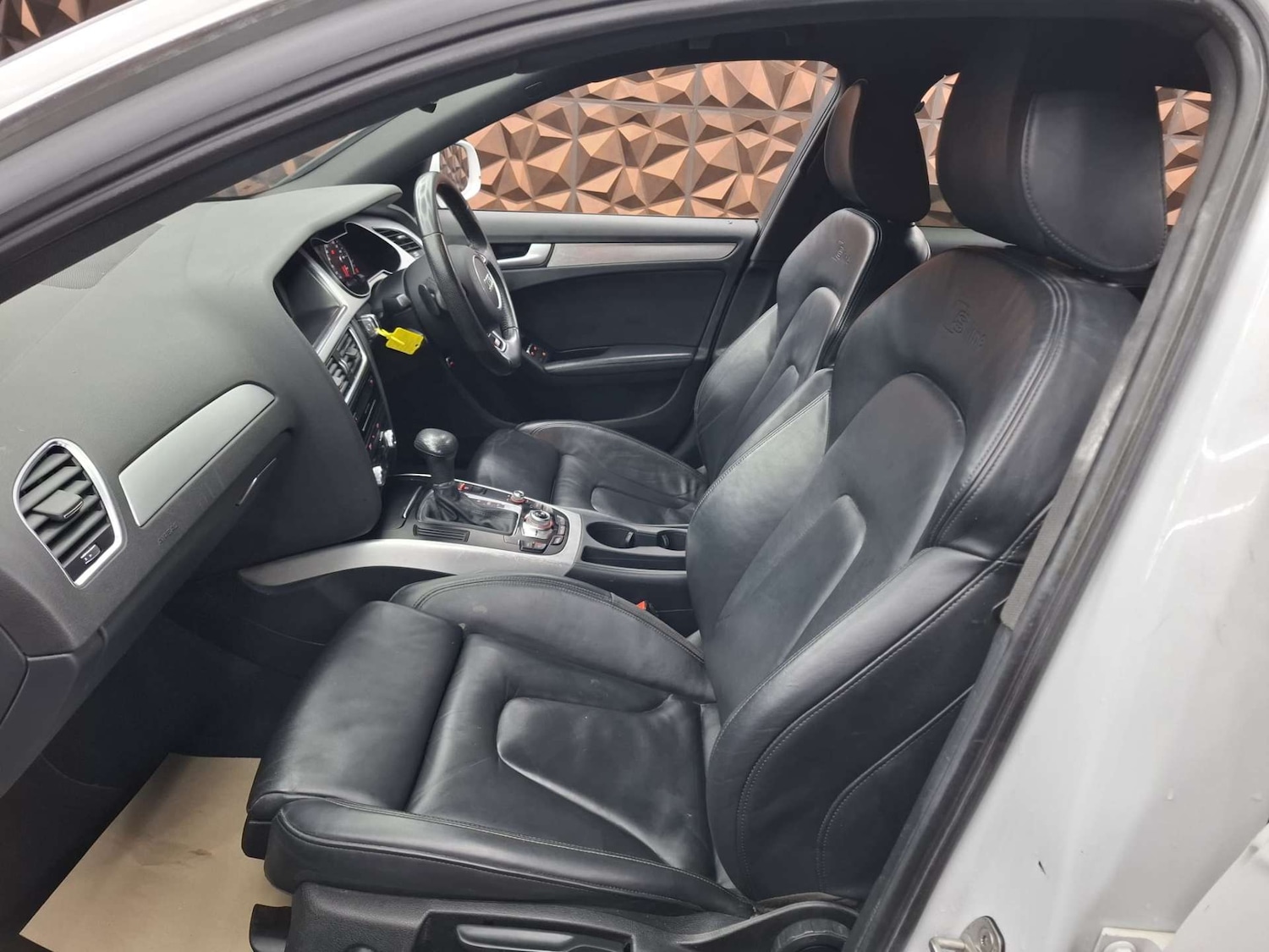 Used Audi A4 2015 for sale - 78073797: Photo 14