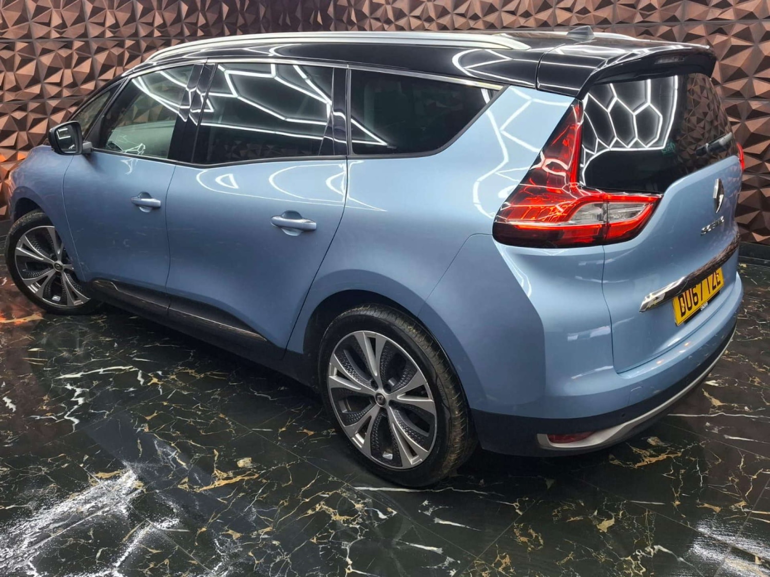 Used Renault Grand Scenic 2017 for sale - 77151295: Photo 52