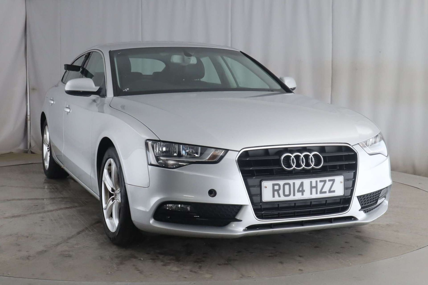 Used Audi A3 2018 for sale - 76921347: Photo 2