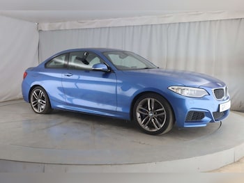 Used BMW 2 Series 2017 for sale - 76921309: Photo