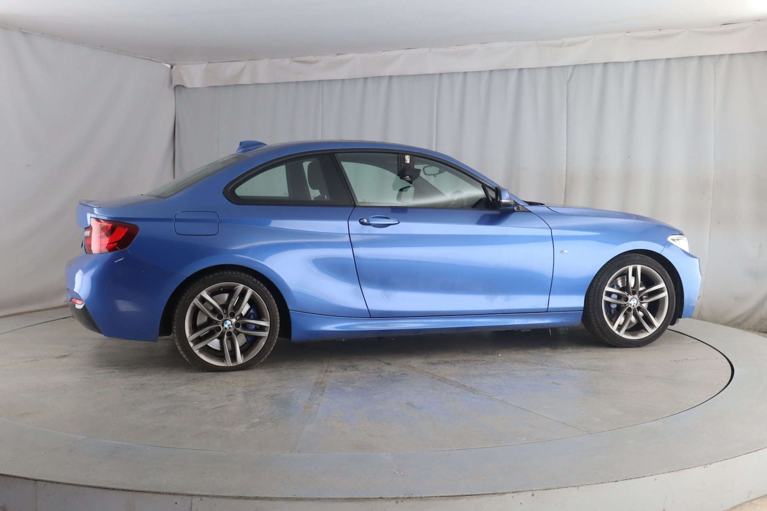 Used BMW 2 Series 2017 for sale - 76921309: Photo 5