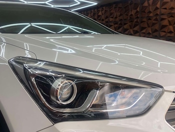 Used Hyundai Santa Fe 2016 for sale - 79407261: Photo