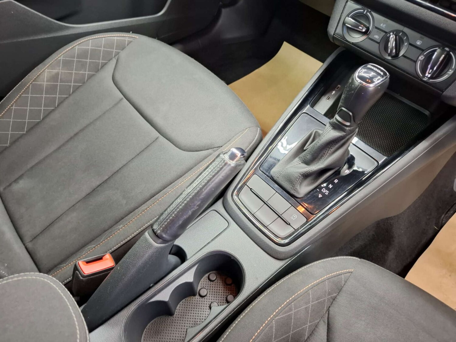 Used Skoda Kamiq 2021 for sale - 76921356: Photo 17