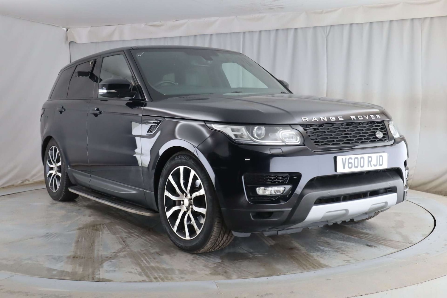 Used Land Rover Range Rover Sport 2015 for sale - 78003734: Photo 1