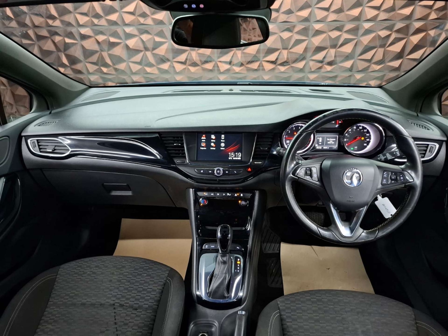 Used Vauxhall Astra 2017 for sale - 76921470: Photo 14