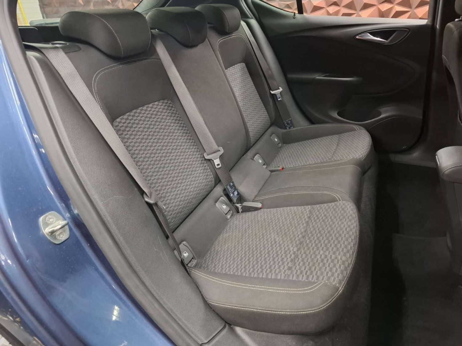 Used Vauxhall Astra 2017 for sale - 76921470: Photo 23