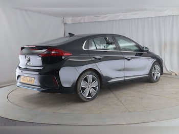Used Hyundai IONIQ 2017 for sale - 76948213: Photo