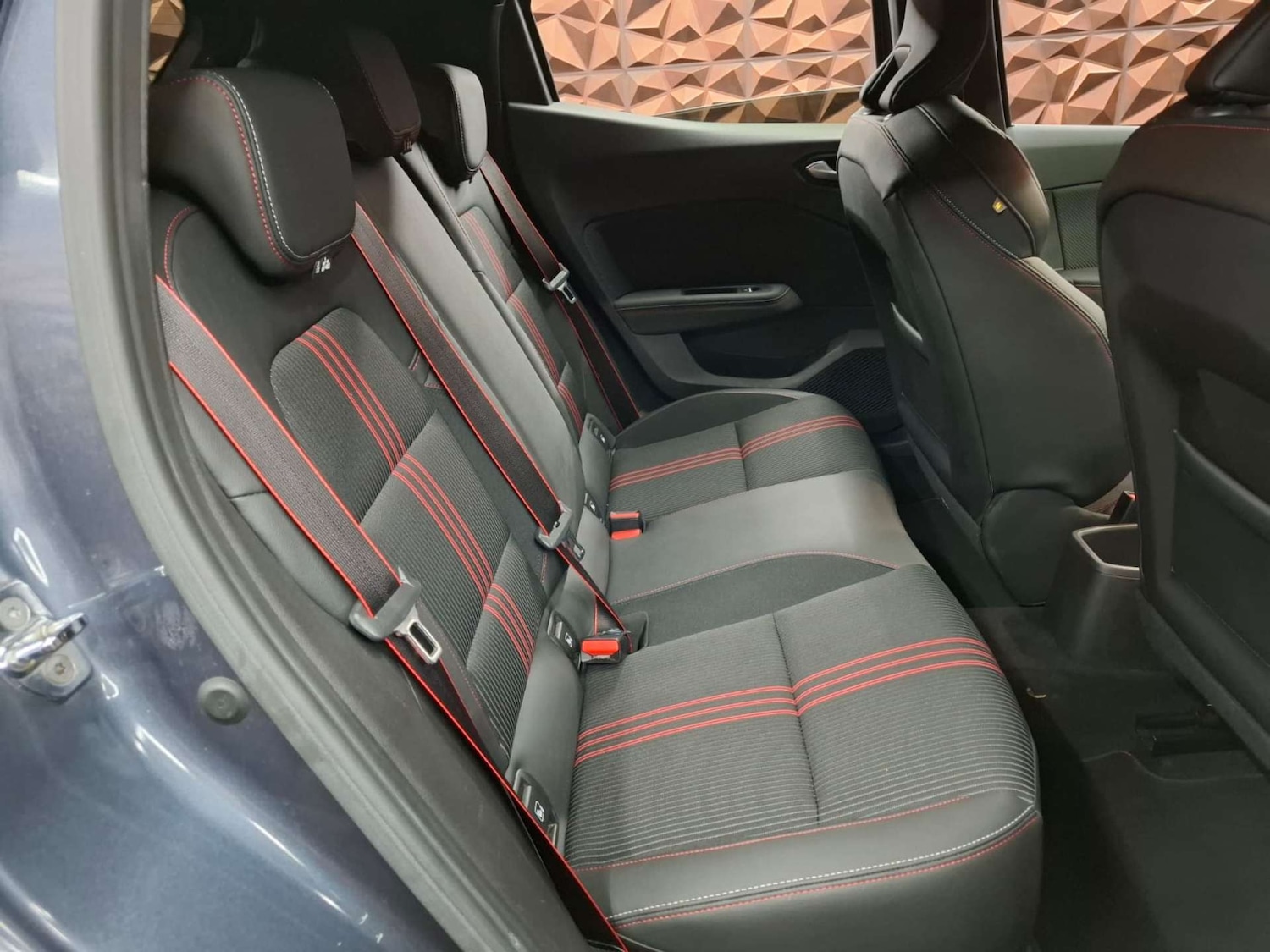 Used Renault Clio 2020 for sale - 76921474: Photo 27