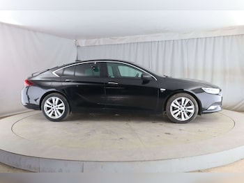 Used Vauxhall Insignia 2017 for sale - 77809759: Photo