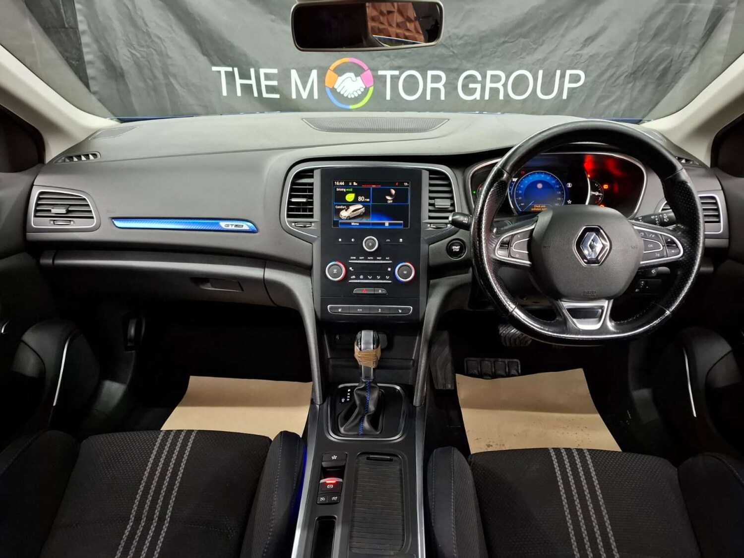 Used Renault Megane 2017 for sale - 76921375: Photo 19