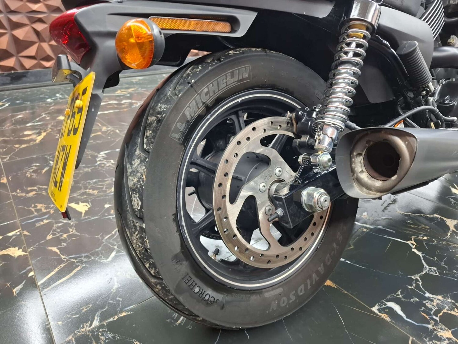 Harley-Davidson STREET XG 750 16