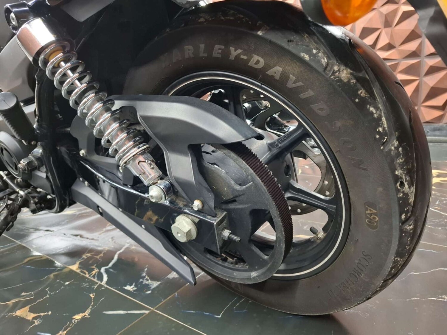 Harley-Davidson STREET XG 750 16