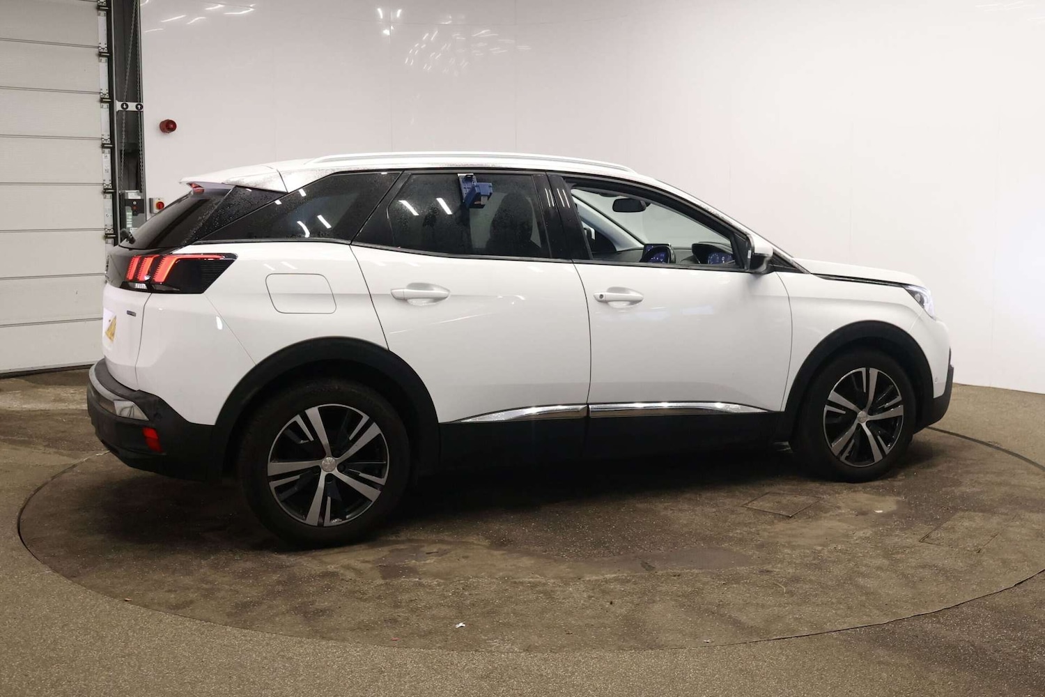Used Peugeot 3008 2017 for sale - 77438690: Photo 7