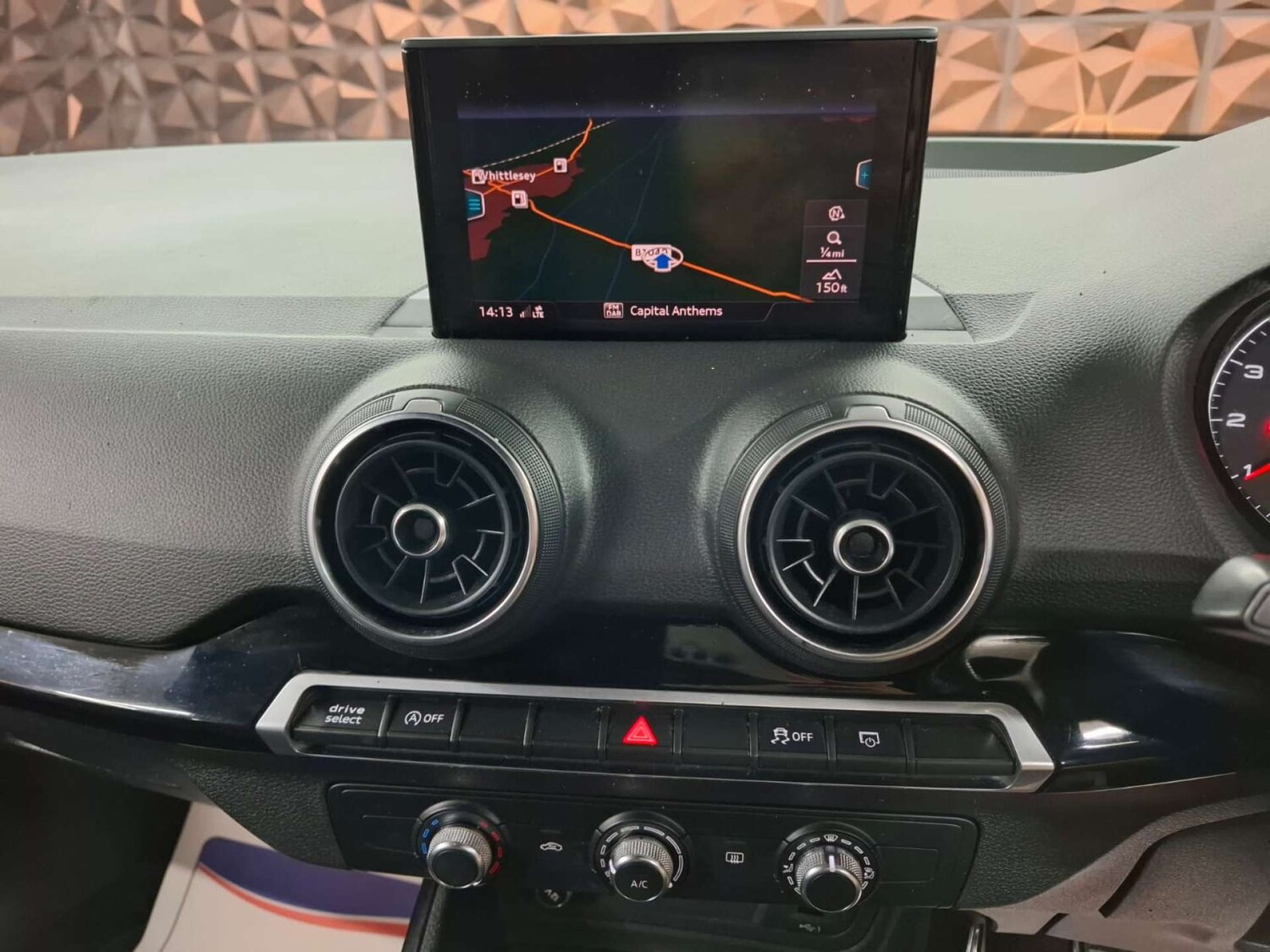 Used Audi Q2 2020 for sale - 76921328: Photo 27