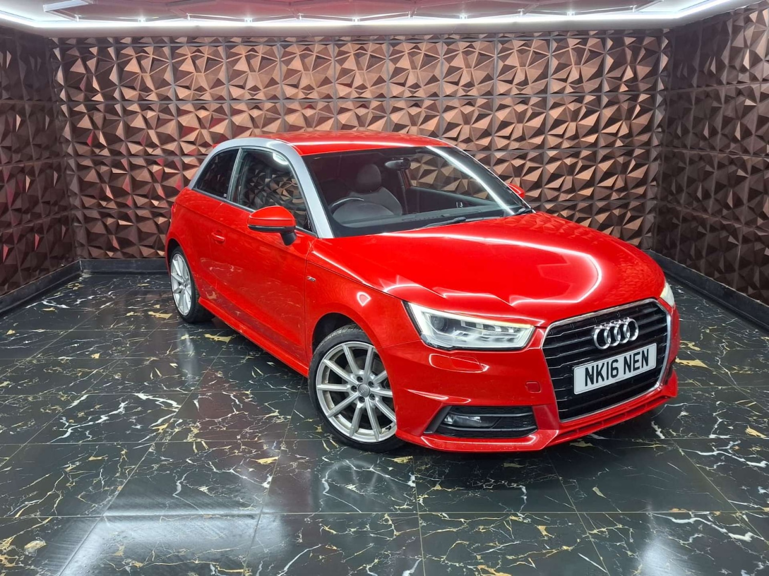 Used Audi A1 2016 for sale - 77151148: Photo 2
