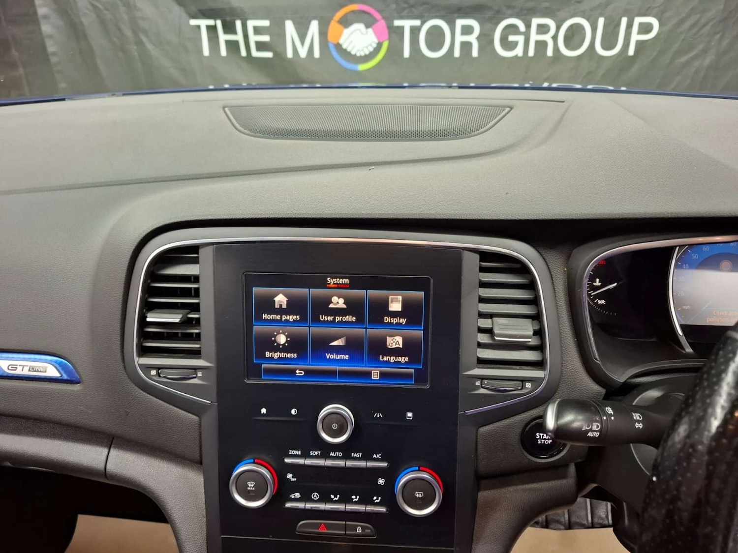 Used Renault Megane 2017 for sale - 77151158: Photo 25