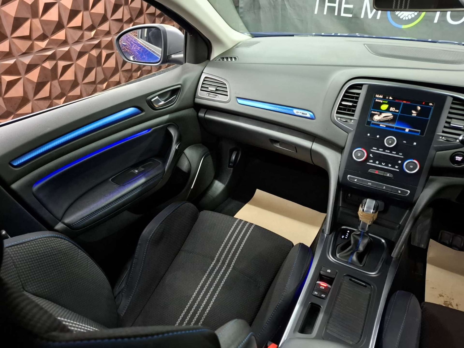 Used Renault Megane 2017 for sale - 77151158: Photo 8