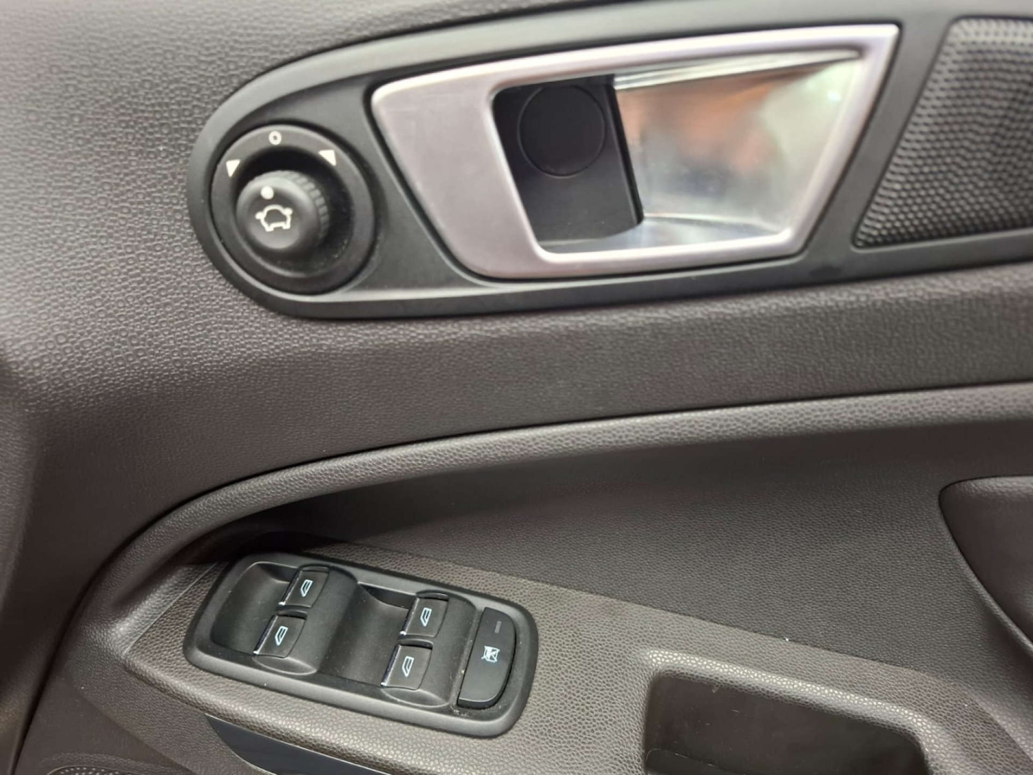 Used Ford Ecosport 2016 for sale - 77151308: Photo 36