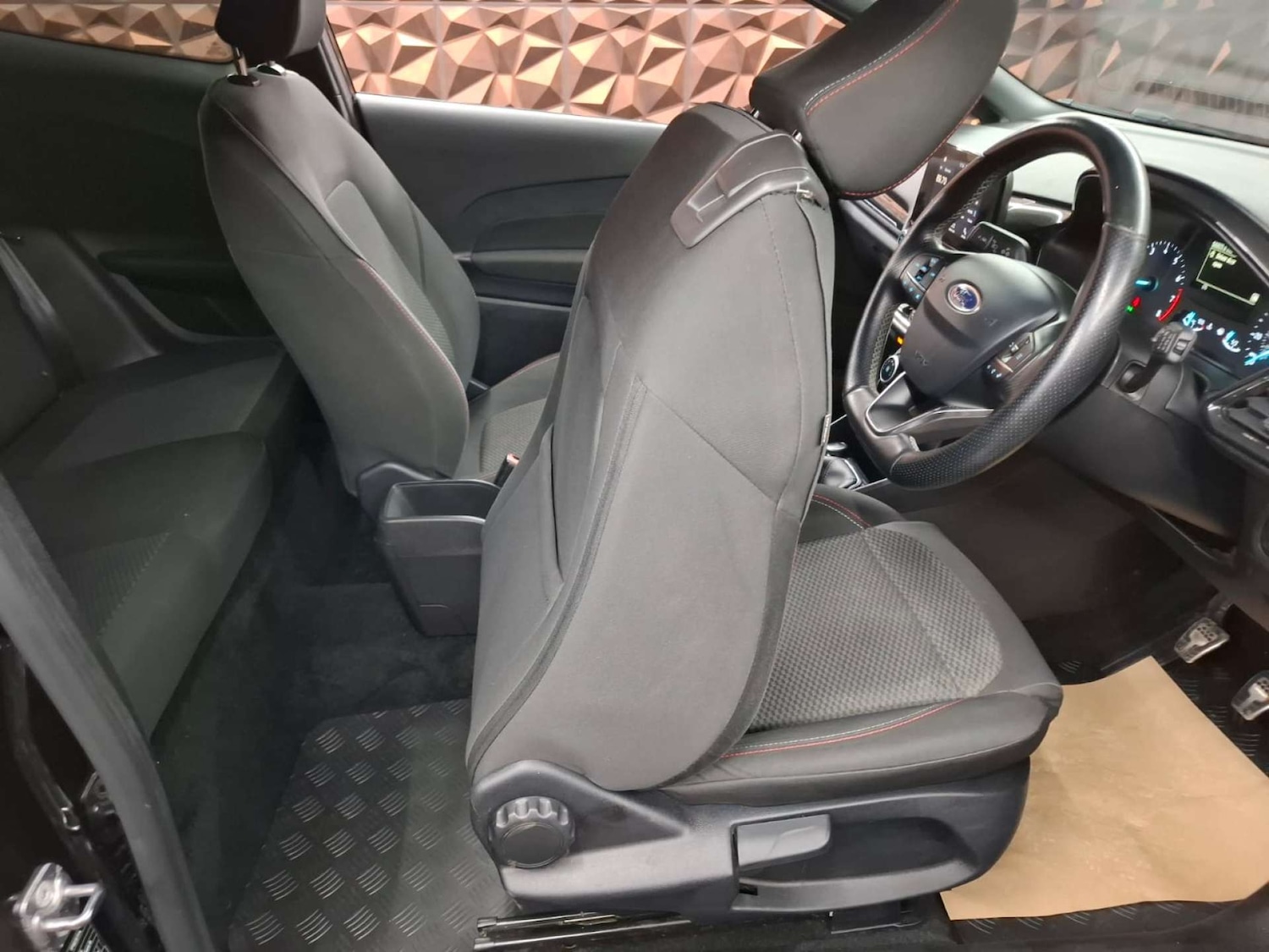 Used Ford Fiesta 2018 for sale - 77151326: Photo 18