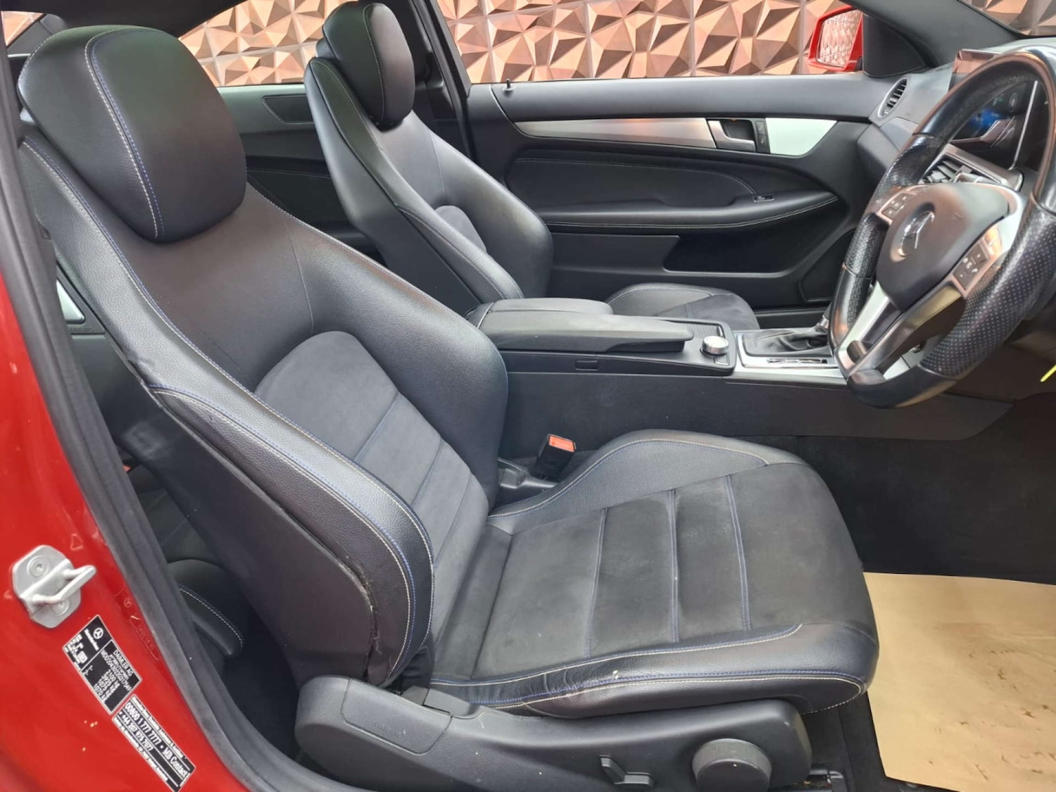 Used Mercedes-Benz C Class 2014 for sale - 76921467: Photo 23