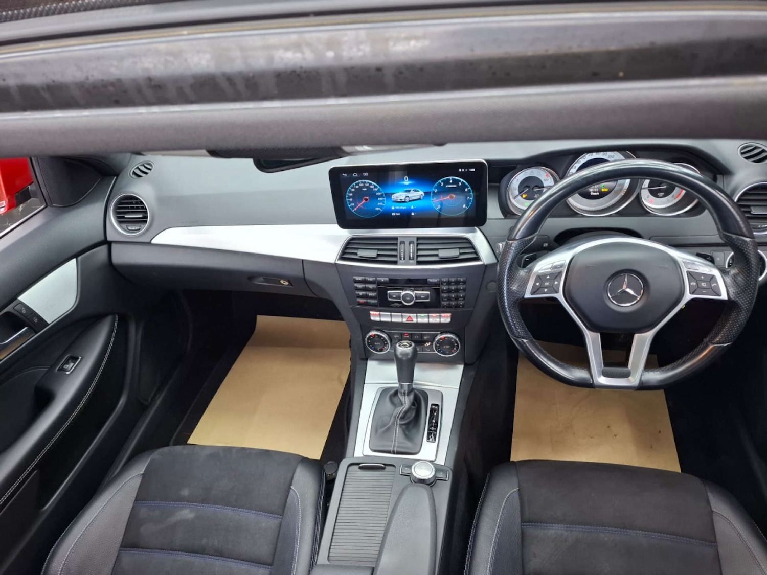 Used Mercedes-Benz C Class 2014 for sale - 76921467: Photo 44